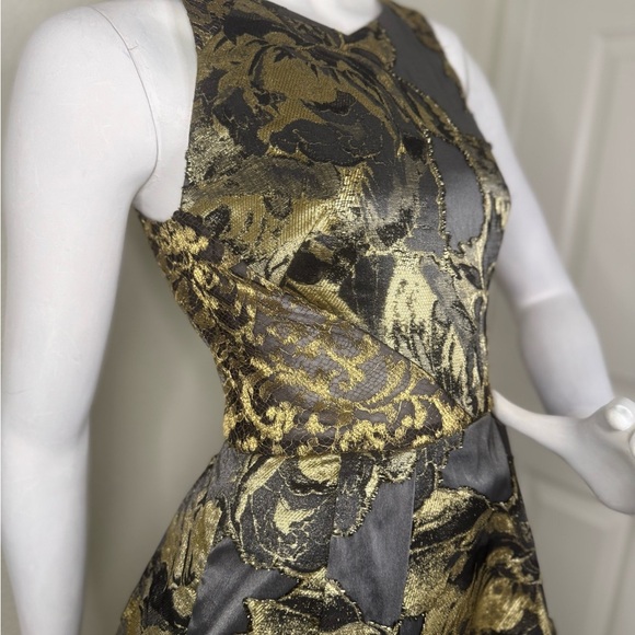 Theia Pewter & Gold Floral Jacquard Party Dress Size 2.   #84 - Picture 5 of 12
